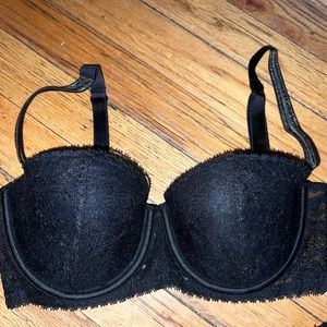 Black Victoria Secret bra